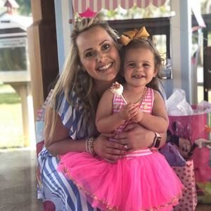 Meet your Posher, Natalie